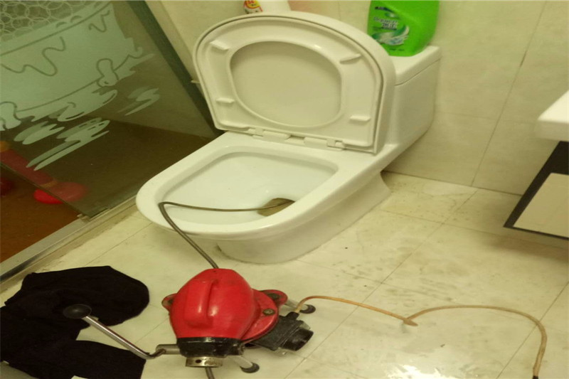 青川如何疏通马桶 疏通马桶多少钱