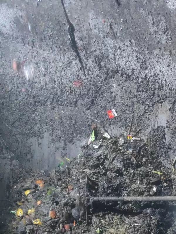 青川污水池清理